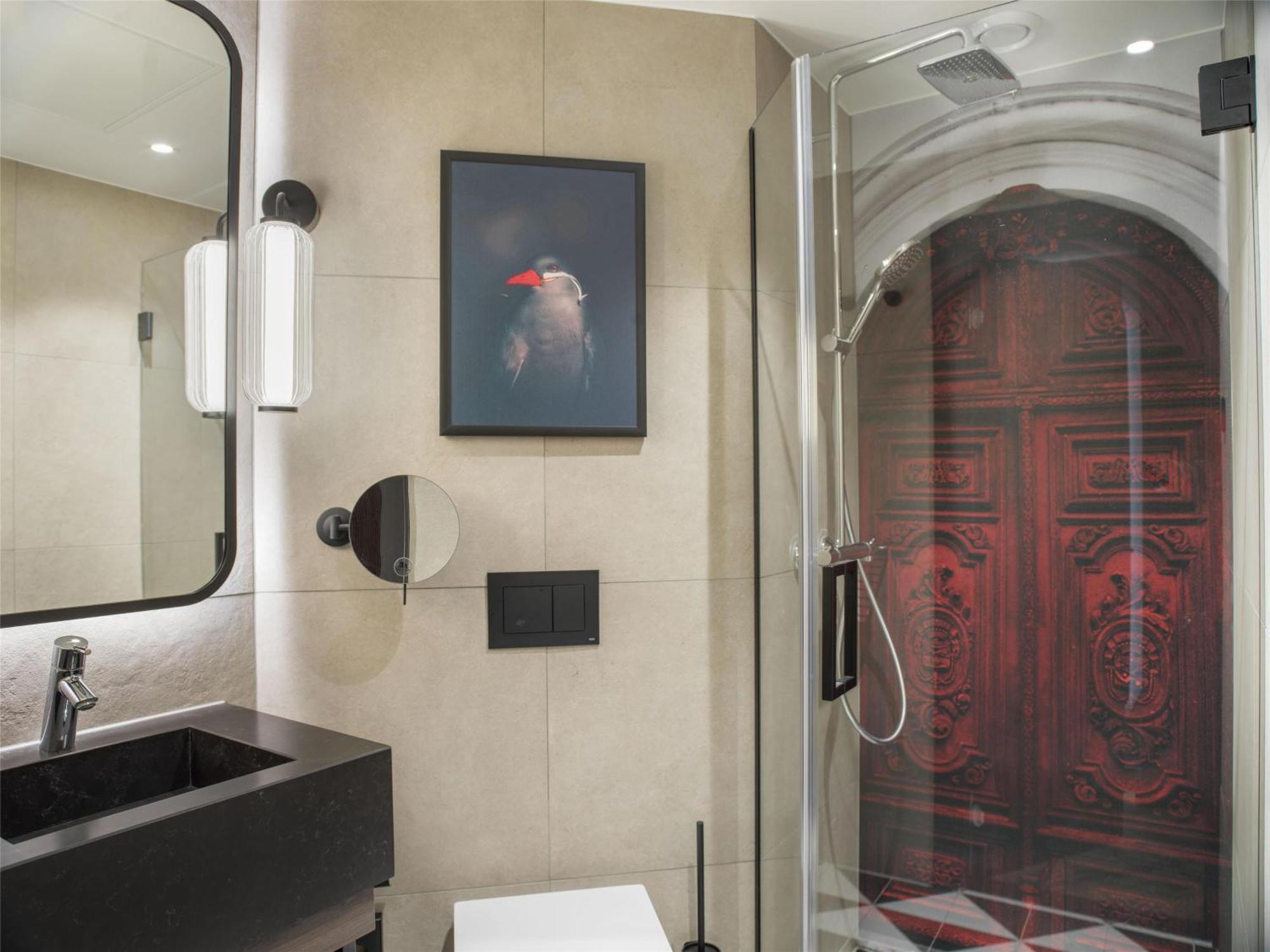 Hotell Radisson Red Centre 4*