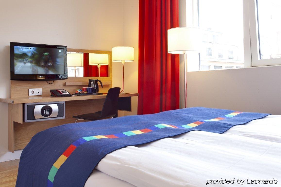 Radisson Red Centre Hotell 4*