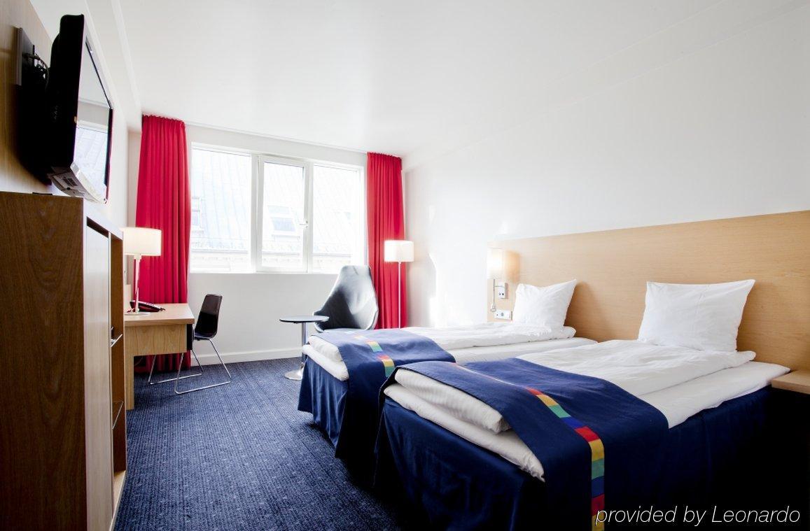 Hotell Radisson Red Centre